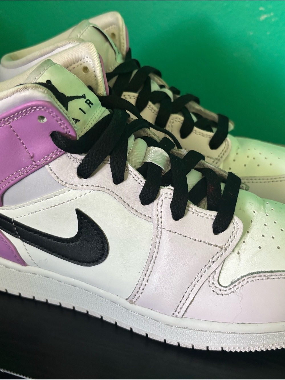 Jordan Kids High-Top Sneakers in White, Purple & Black